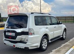 ميتسوبيشي باجيرو